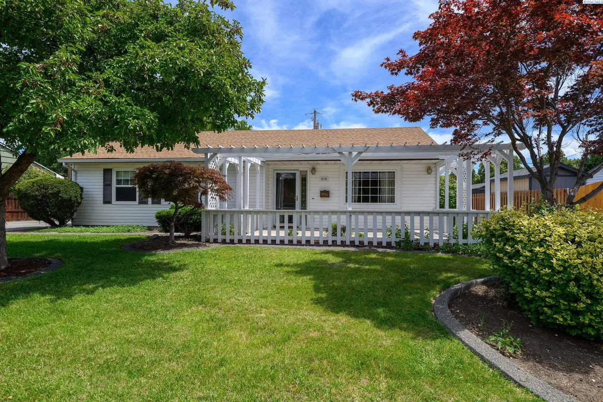 614 Birch Ave, Richland, WA 99352 - #1