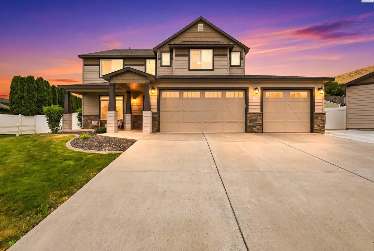 4104 Wenview Ct., West Richland, WA 99353 - #1