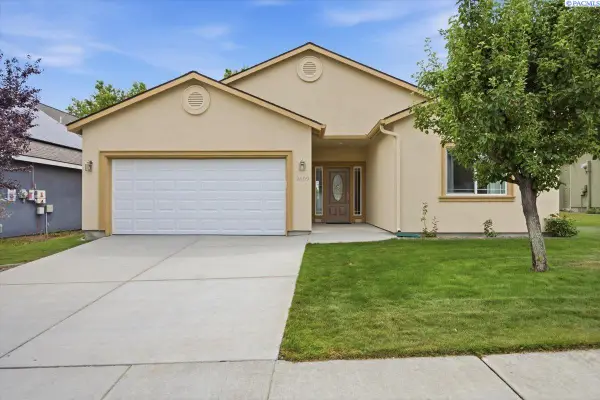 2609 Eaglewatch Loop, Richland, WA 99354