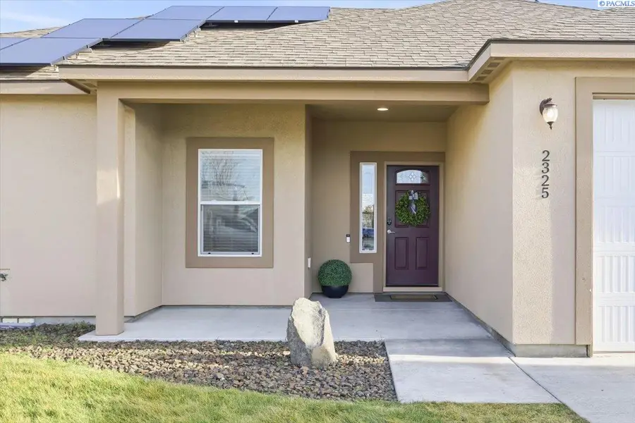 2325 Famville Ct, Pasco, WA 99301 - #3