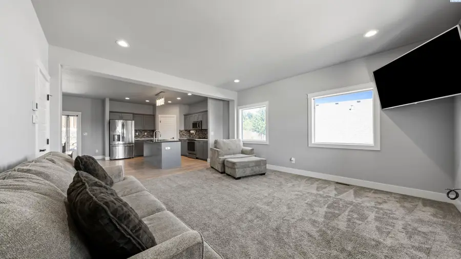 2873 Mackenzie Court, Richland, WA 99352 - #3