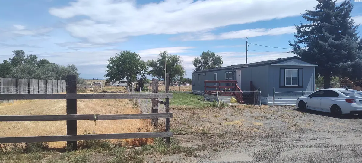 3005 1987 Pr Se, Kennewick, WA 99337 - #1