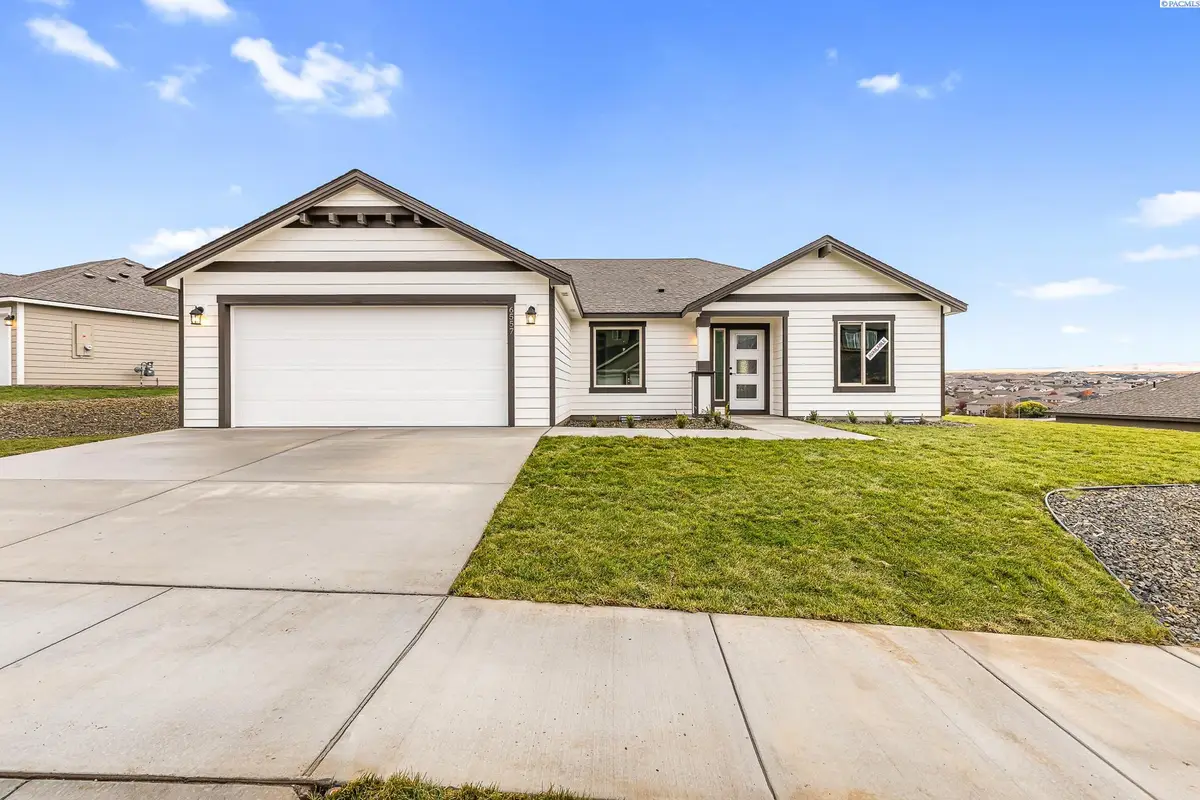 6557 W 29th Ct, Kennewick, WA 99338 - #1