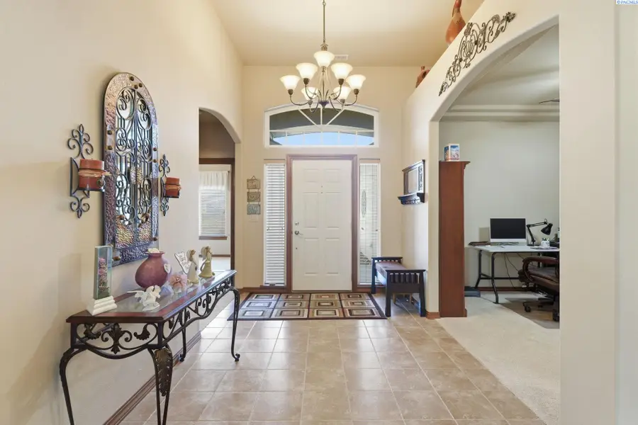 8409 W Bruneau Pl, Kennewick, WA 99336 - #2
