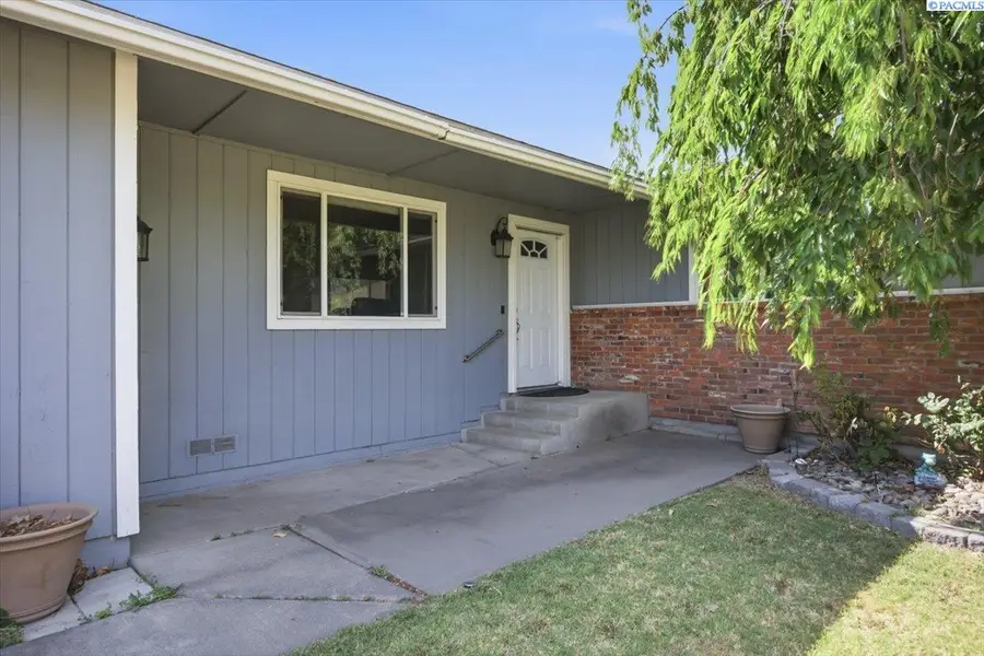 910 W Park Hills Drive, Kennewick, WA 99337 - #3