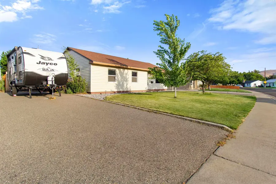 610 Birch Ave, Richland, WA 99352 - #2
