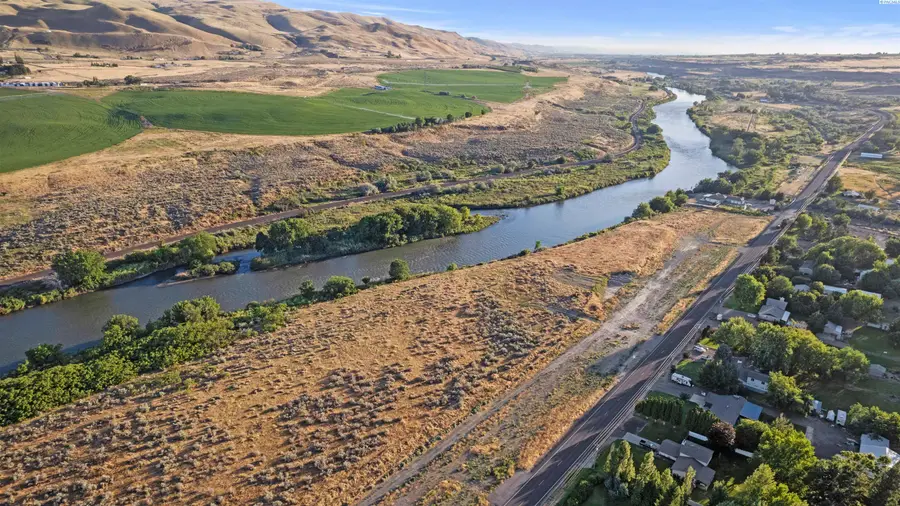 17163 W Old Inland Empire Hwy [lot 8], Benton City, WA 99320 - #2