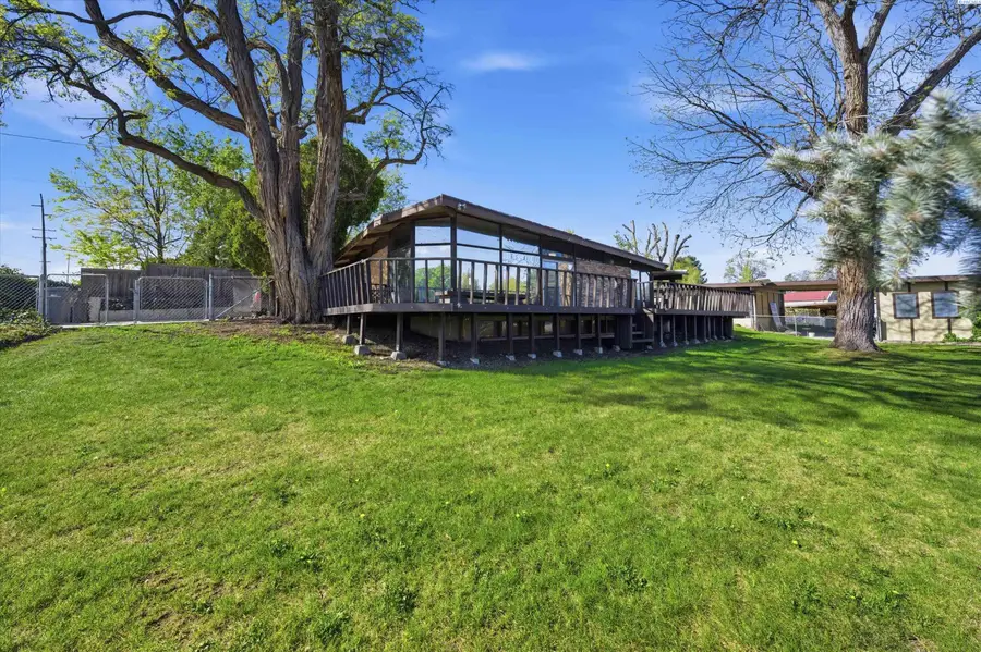 706 S Morain St, Kennewick, WA 99336 - #2
