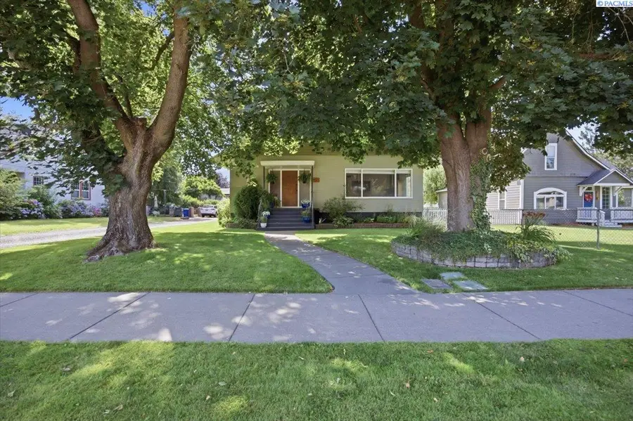 400 Coppei Ave., Waitsburg, WA 99361 - #3