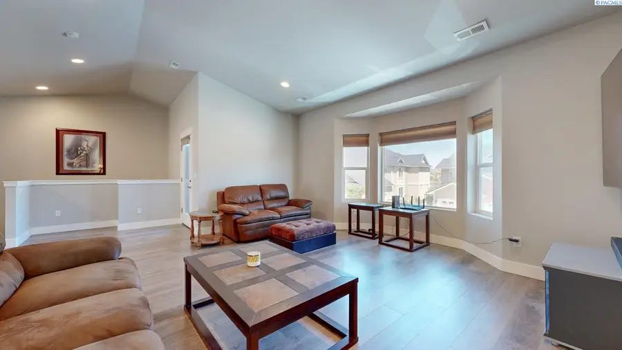 3119 Willow Pointe Drive, Richland, WA 99354 - #3