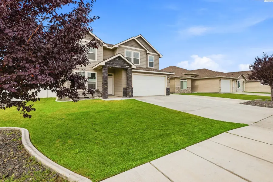 8215 Ashen Dr, Pasco, WA 99301 - #2