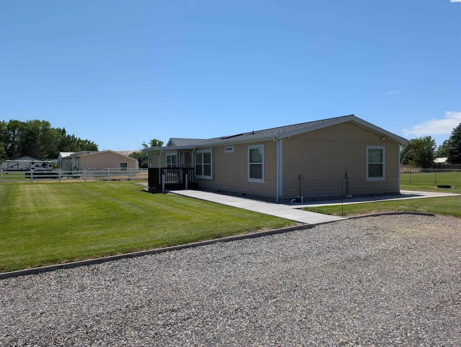 20204 S 2154 Pr Se, Kennewick, WA 99337-6776 - #3