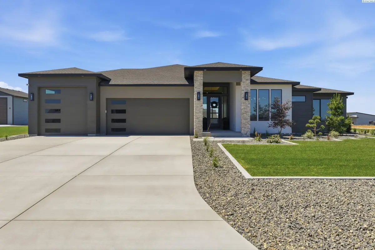 7220 S Ambrosia St, Kennewick, WA 99338 - #1