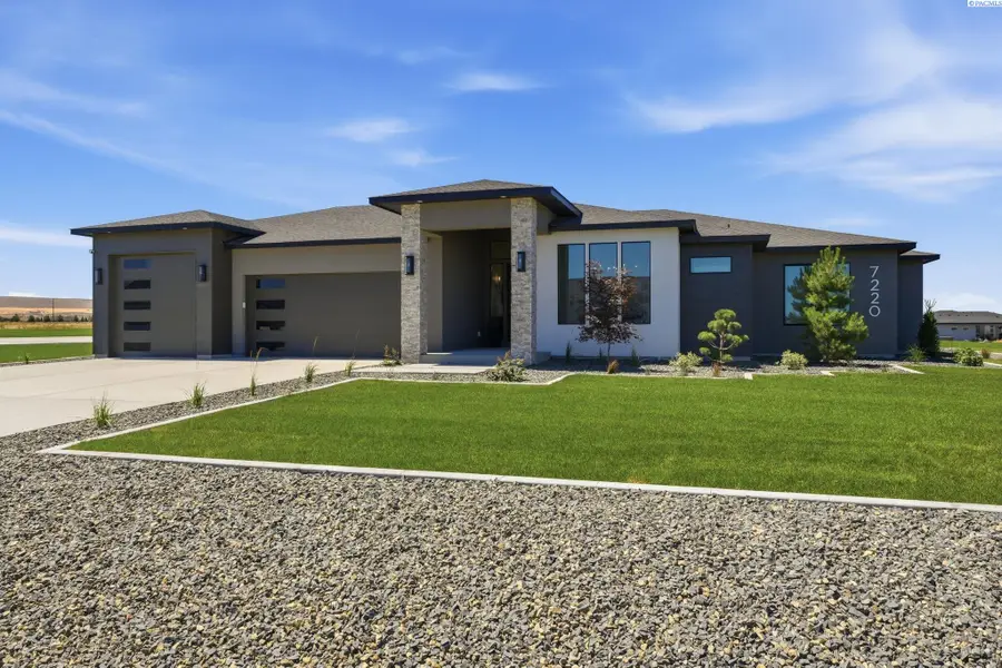 7220 S Ambrosia St, Kennewick, WA 99338 - #2