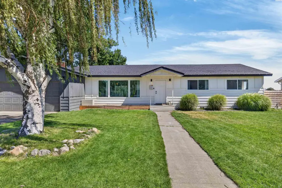 4004 W Okanogan Ave, Kennewick, WA 99336 - #2