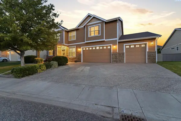 5609 W 14th Ave, Kennewick, WA 99338