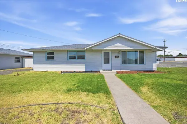 1503 W Howard, Pasco, WA 99301