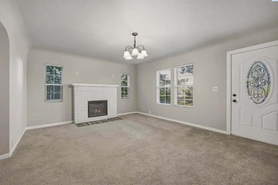 515 W Shoshone Street, Pasco, WA 99301 - #3