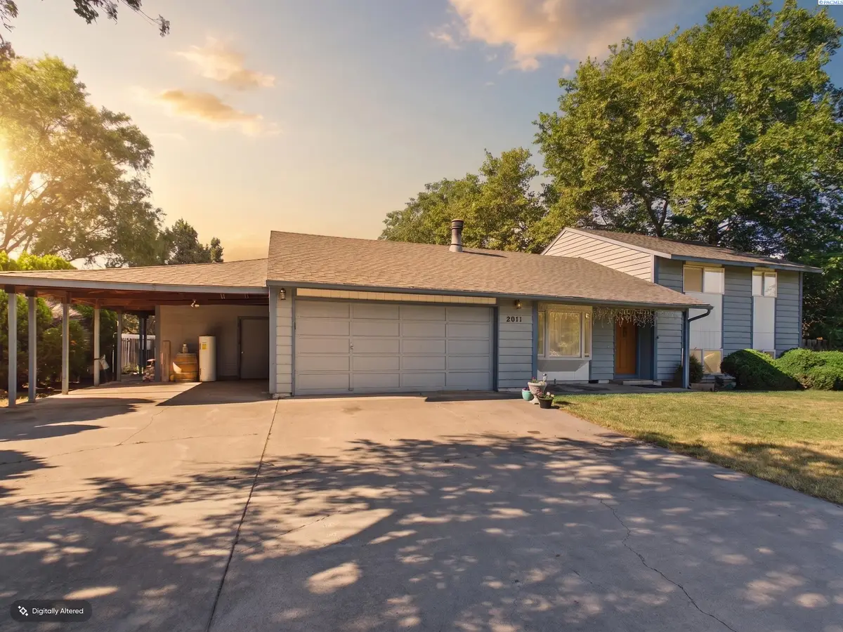 2011 18th Ave, Kennewick, WA 99337 - #1