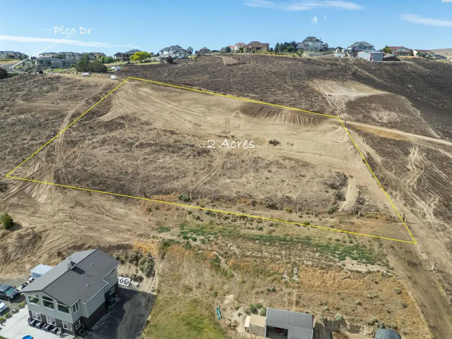 31825 Pico Dr, Kennewick, WA 99338 - #3