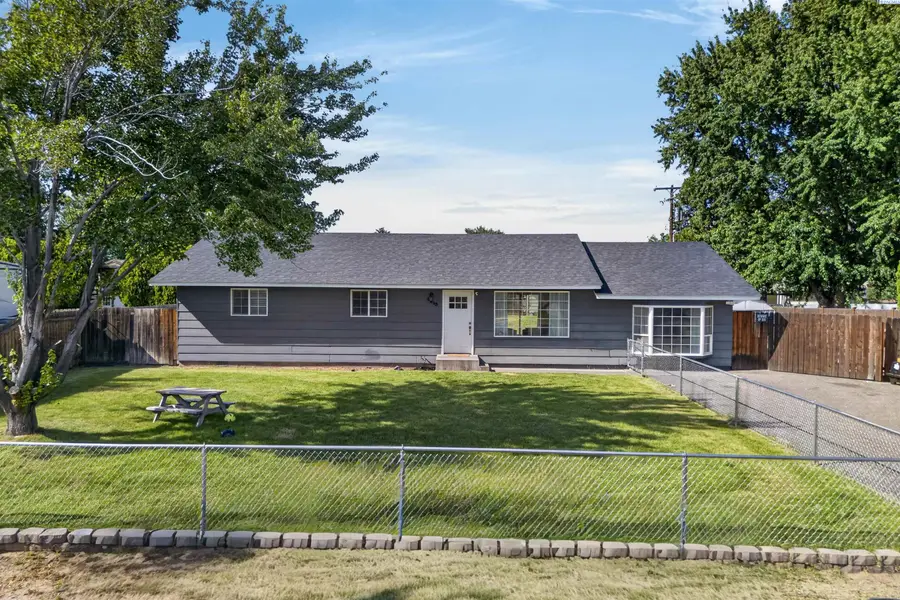 3613 W Havstad, Pasco, WA 99301 - #2