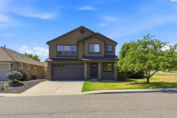 406 Lakerose Lp, Richland, WA 99352