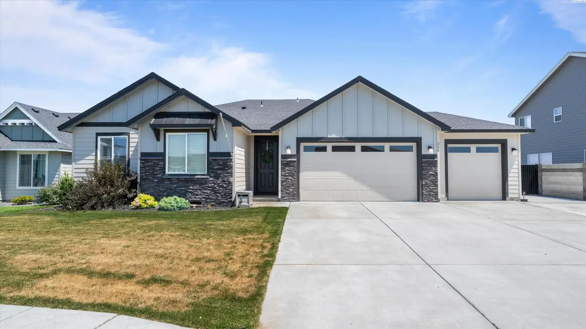 514 Constance Ave, West Richland, WA 99353 - #1