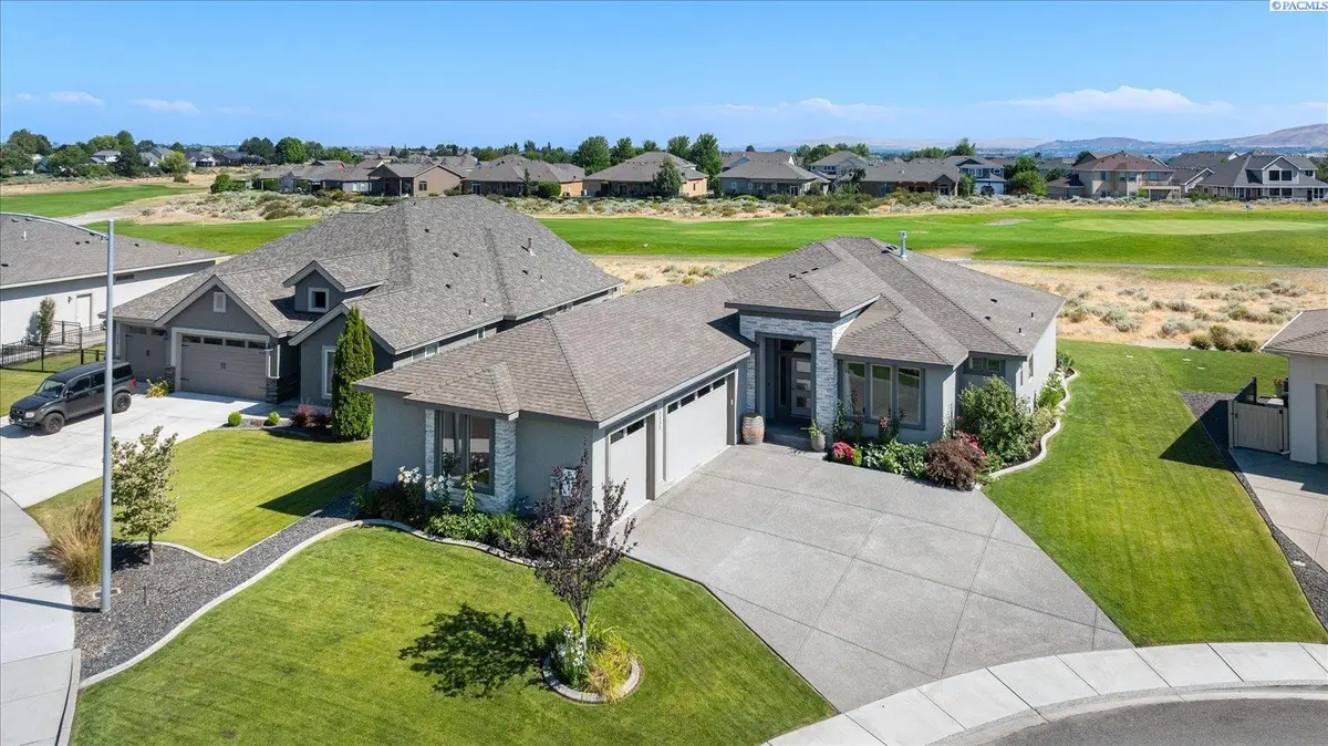 3131 Deserthawk Loop, Richland, WA 99354 - #1