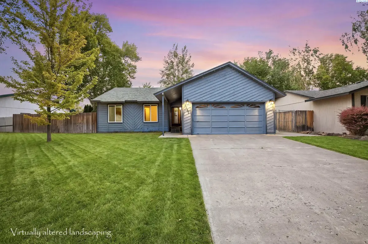 8530 W Deschutes Ave, Kennewick, WA 99336 - #1