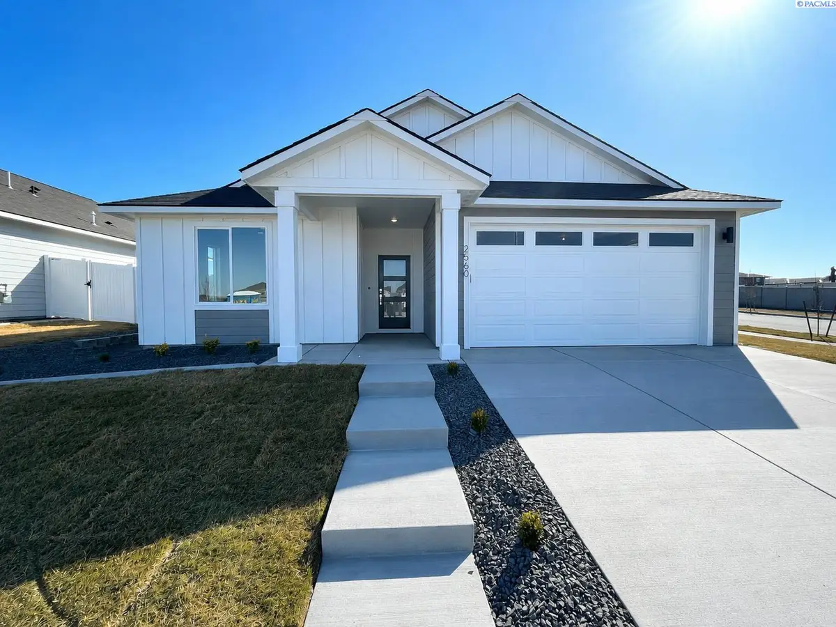 2560 Clark Ridge Drive, Richland, WA 99352 - #1