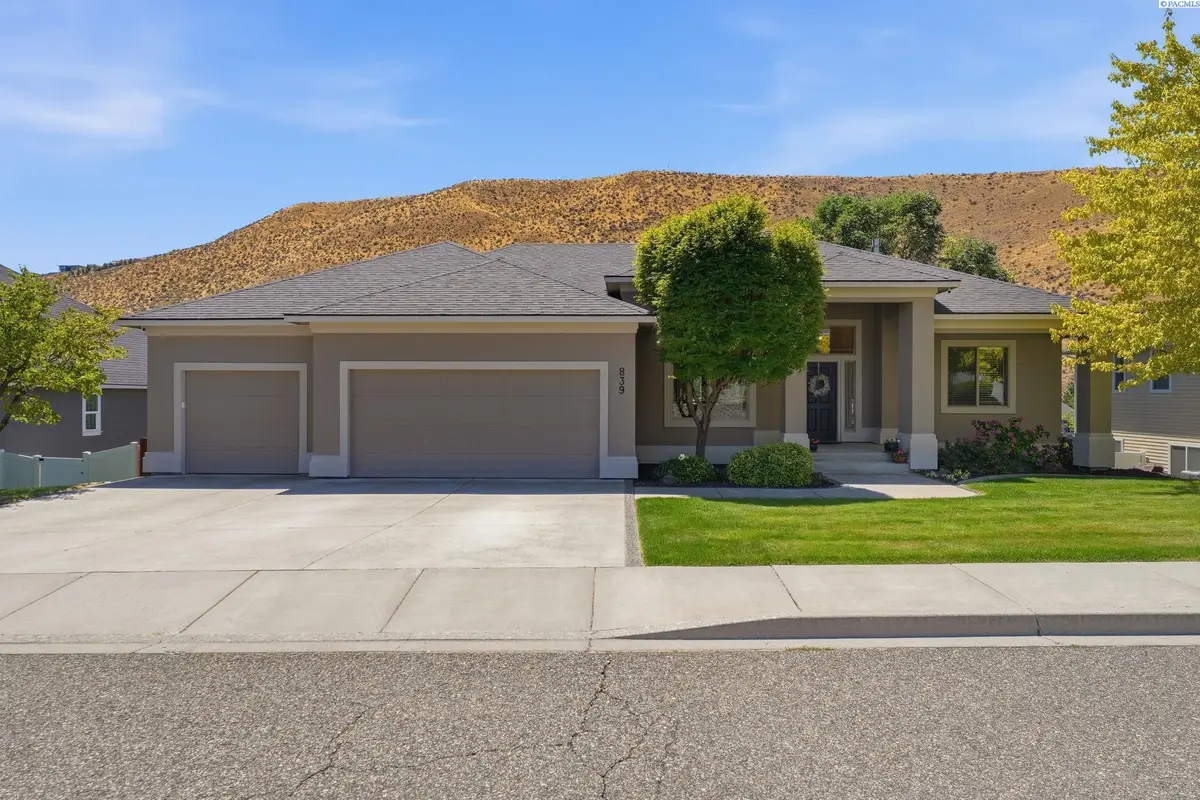 839 Rand Dr, Richland, WA 99352 - #1