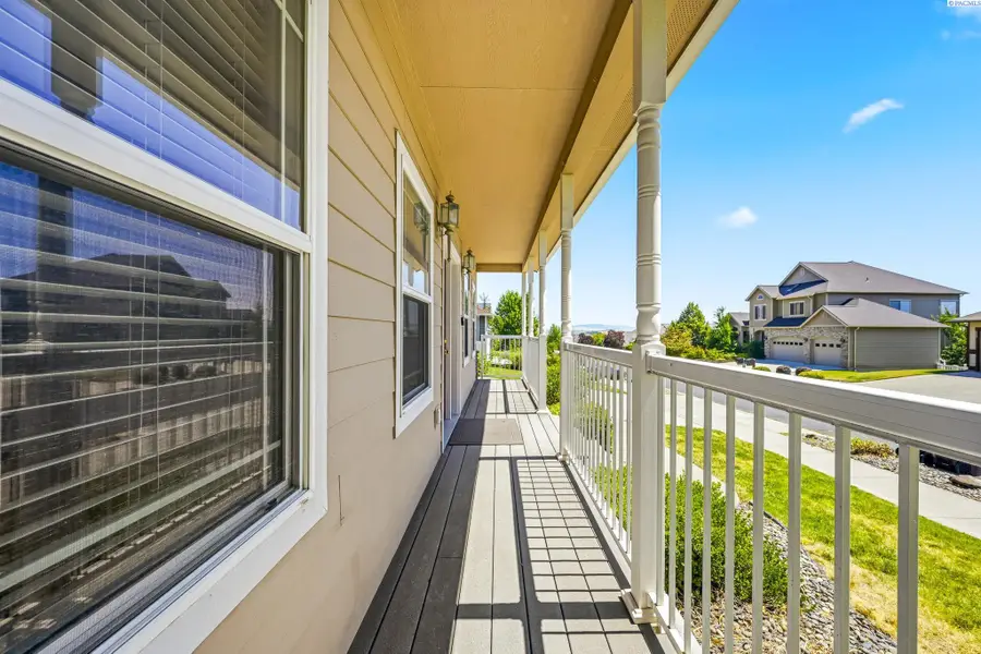 610 SW Sundance, Pullman, WA 99163 - #2