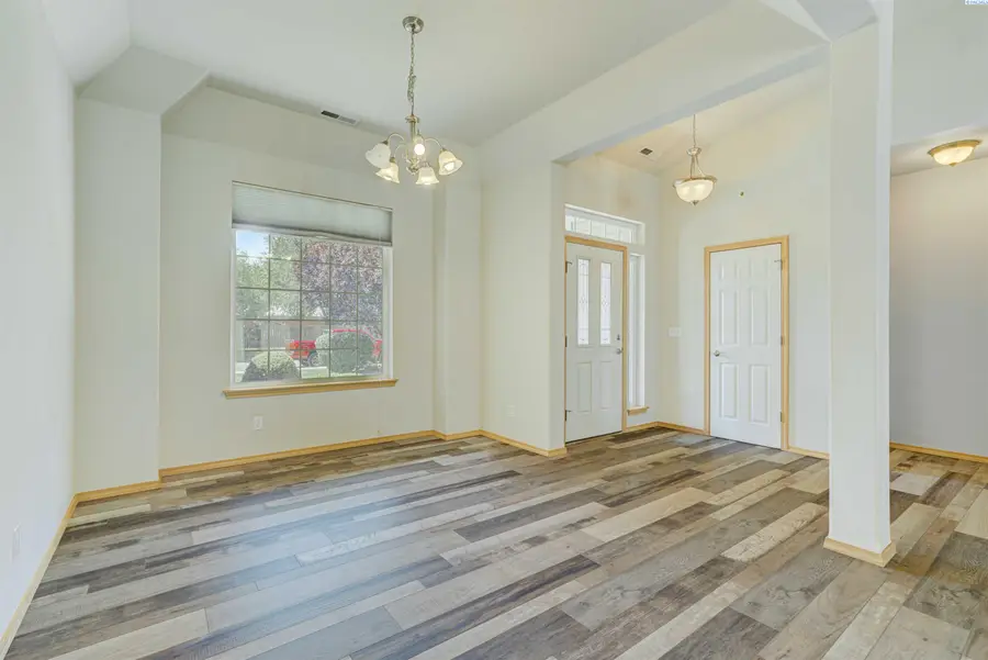 3003 Road 70 Place, Pasco, WA 99301 - #3
