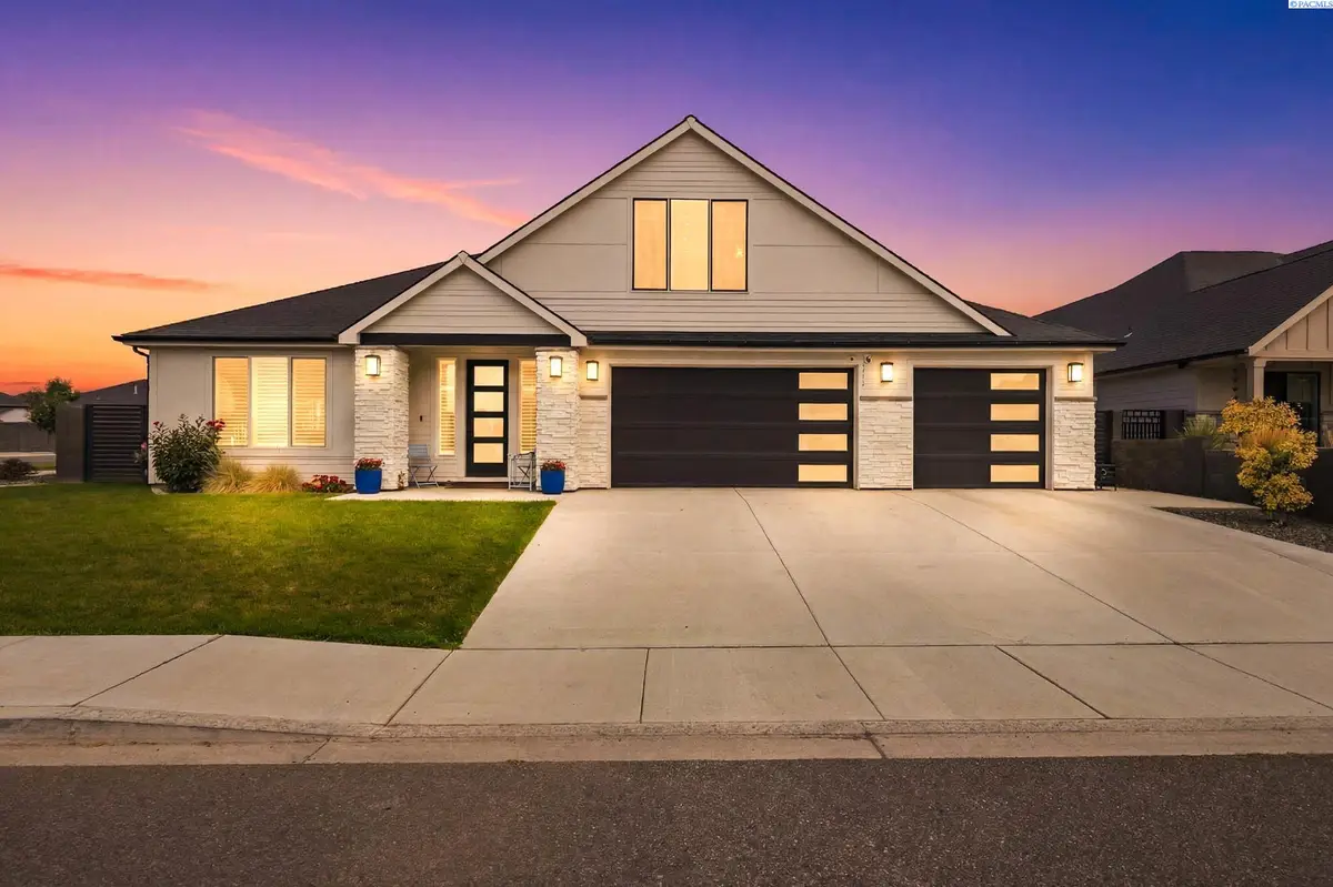 8317 Silver Mound Dr, Pasco, WA 99301 - #1
