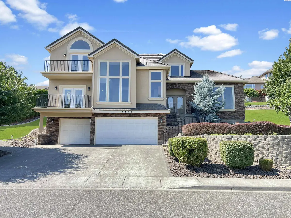3805 W 42nd Ave, Kennewick, WA 99337 - #1