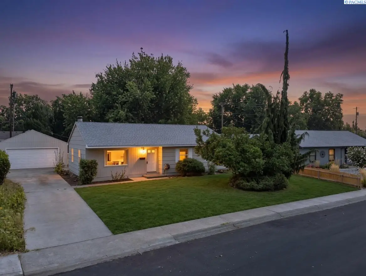 704 Cedar Ave, Richland, WA 99352 - #1