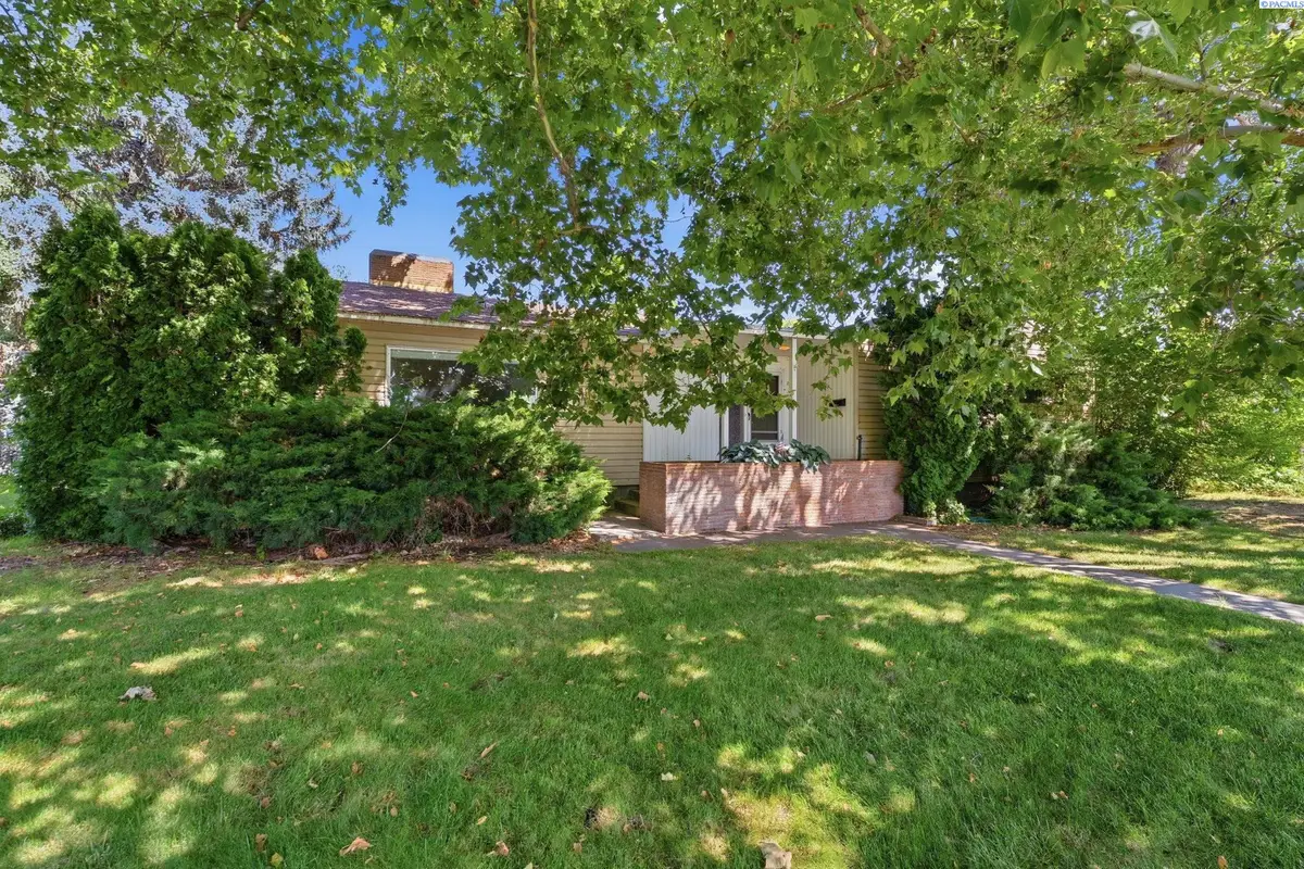1924 Howell Ave, Richland, WA 99354 - #1