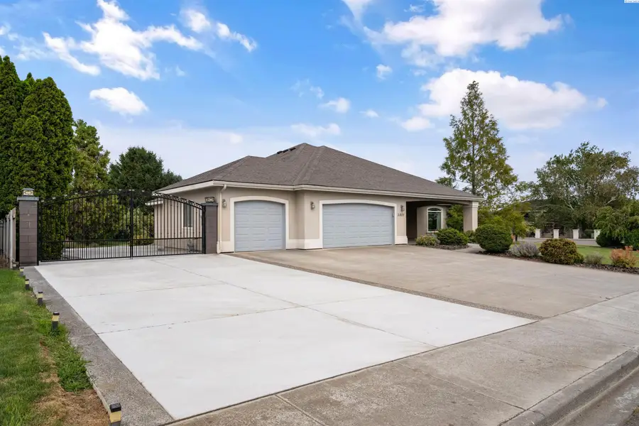 3807 Sedona Dr., Pasco, WA 99301 - #2