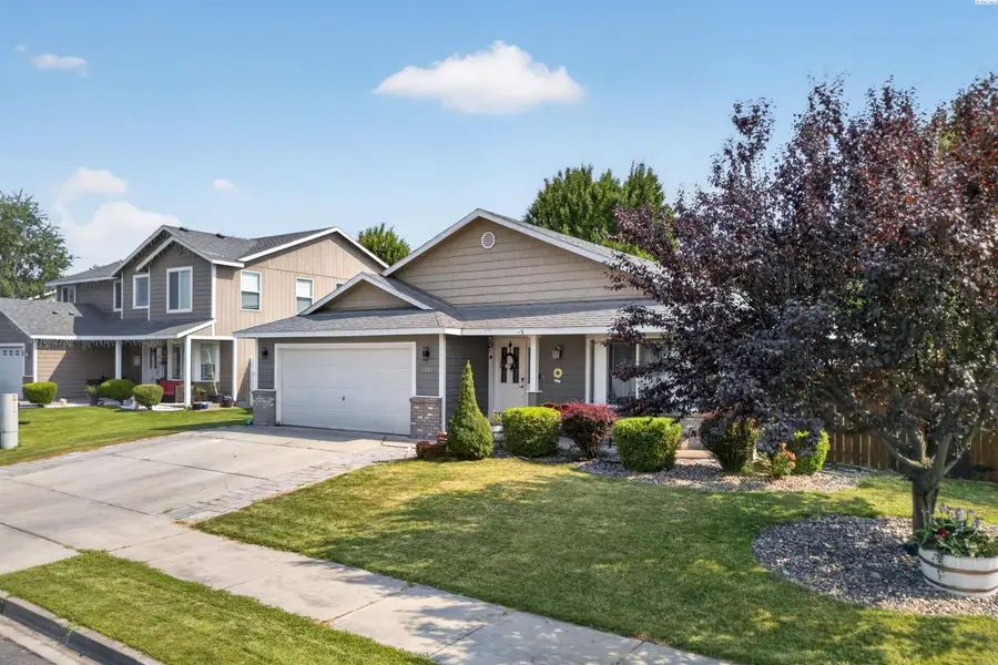 1407 Julia Ave, Sunnyside, WA 98944 - #3