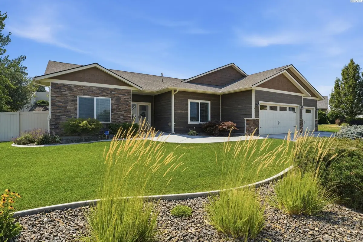 611 Hunter Street, Richland, WA 99352 - #1