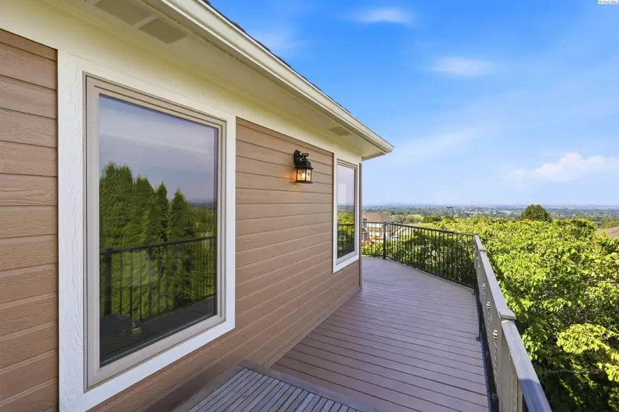 4209 S Neel Ct, Kennewick, WA 99337 - #2