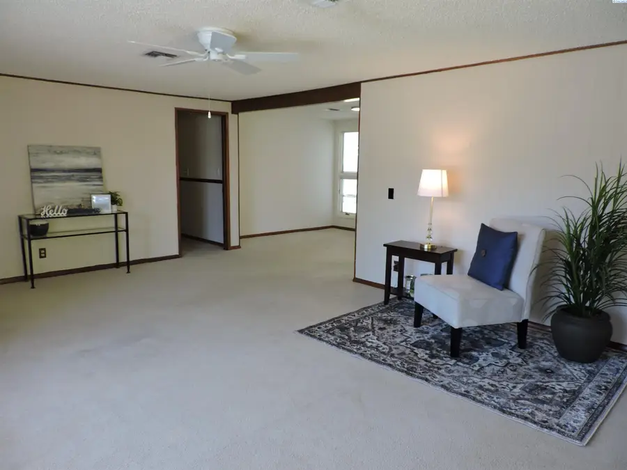 1515 Cottonwood Drive, Richland, WA 99354 - #3