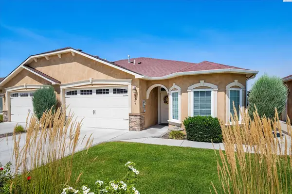 9307 Majestia Ln, Pasco, WA 99301