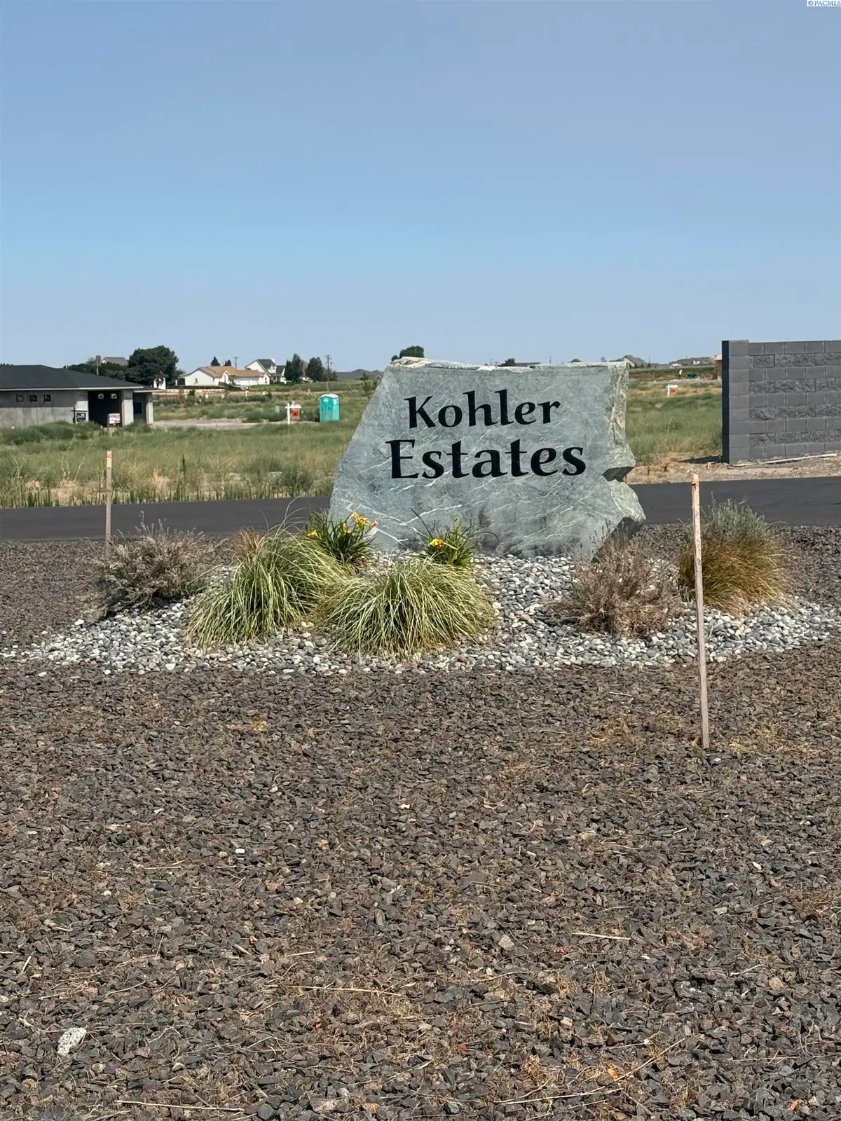 8301 Axil Lane, Pasco, WA 99301 - #1