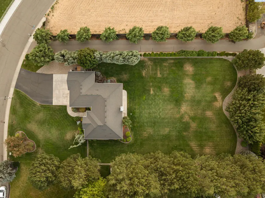 7000 W 13th Ave, Kennewick, WA 99338 - #3