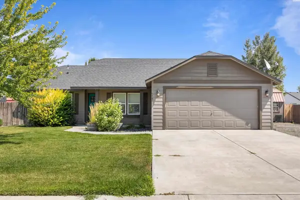 5142 Monica St, West Richland, WA 99353