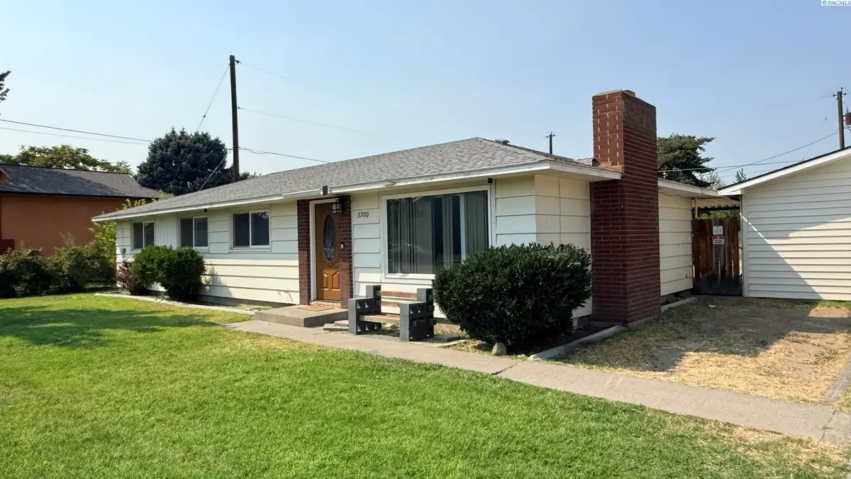 3500 W Hood Ave, Kennewick, WA 99336 - #1
