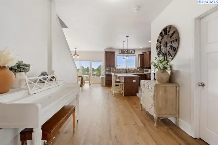 5404 Chapel Hill Blvd, Pasco, WA 99301 - #3