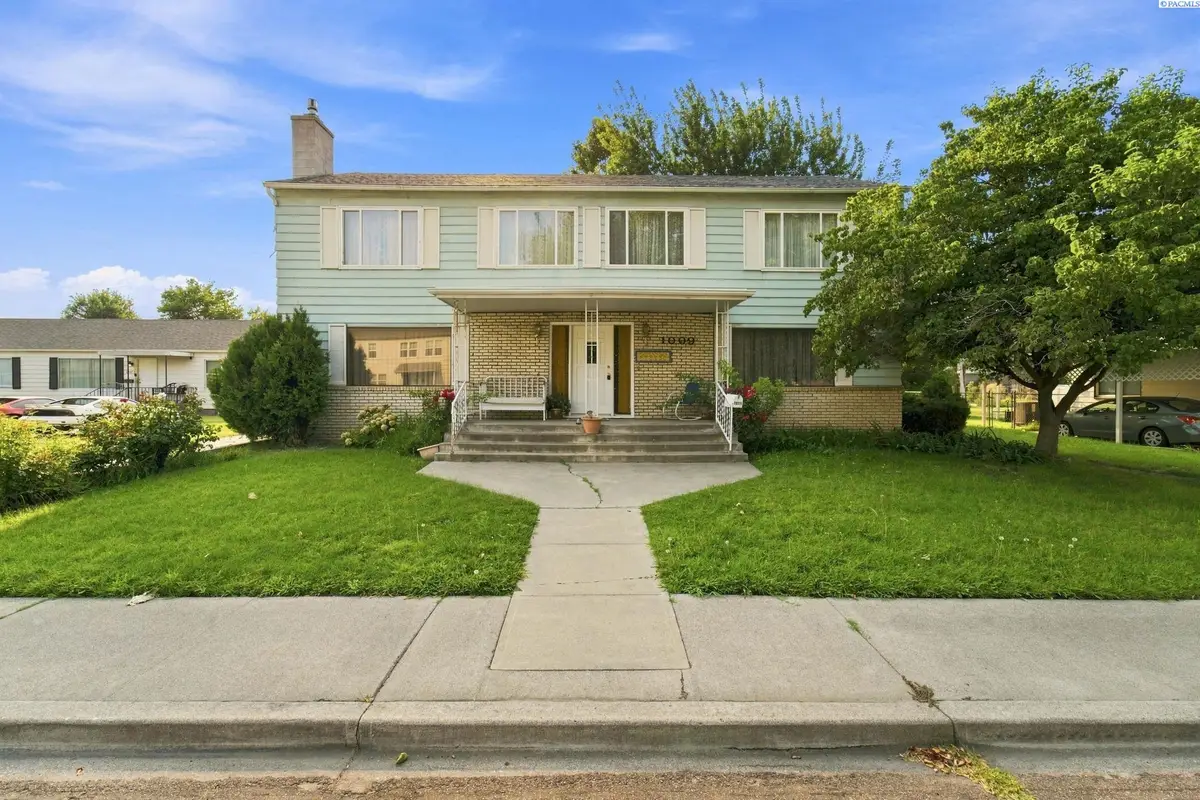 1009 Perkins Ave, Richland, WA 99354 - #1