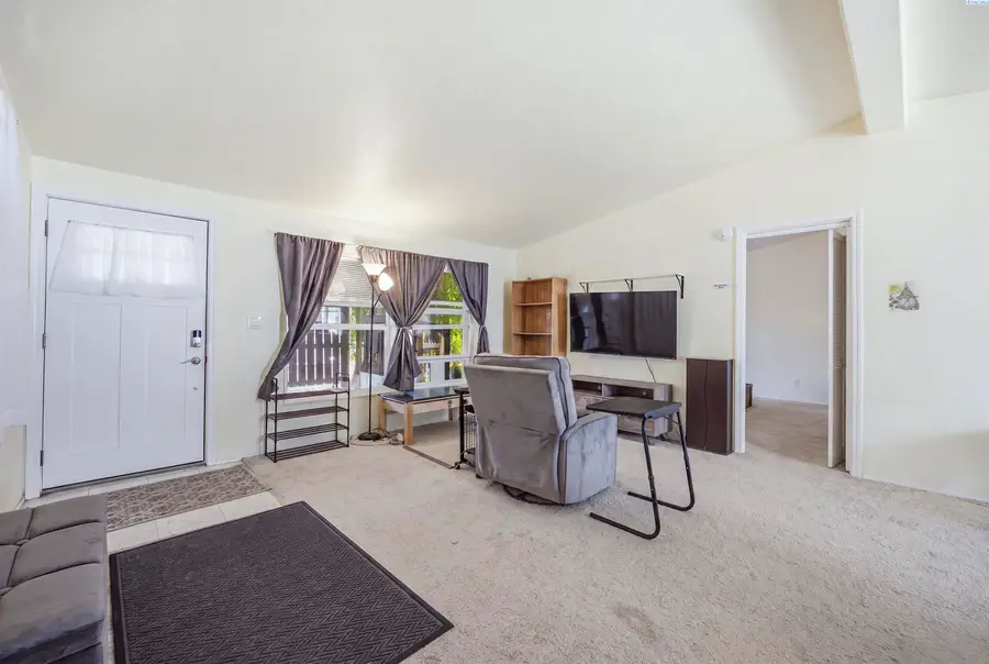 80 Ridgecliff Drive, Richland, WA 99352 - #3